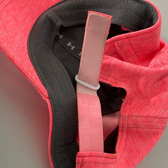 Youth Under Armour Cap/Hat - Velcro Adjustable - Picture 5 of 8